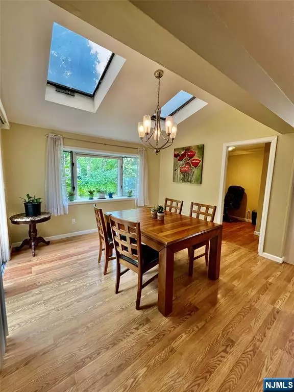 Closter, NJ 07624,14 Ethel PL