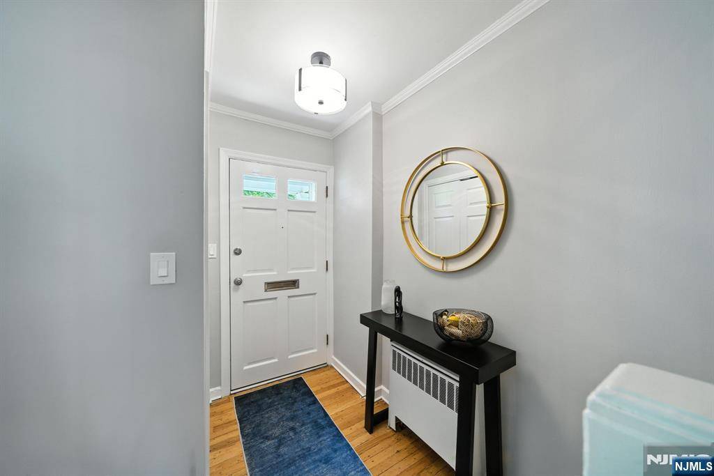 Springfield, NJ 07081,29 Troy DR #4