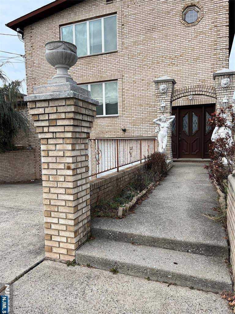 Elmwood Park, NJ 07407