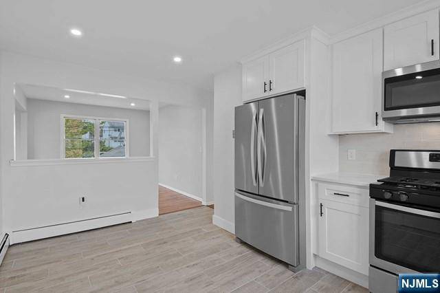Lodi, NJ 07644,50 Charles ST #2