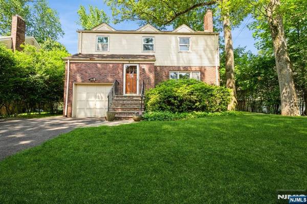 279 Jefferson AVE, Cresskill, NJ 07626