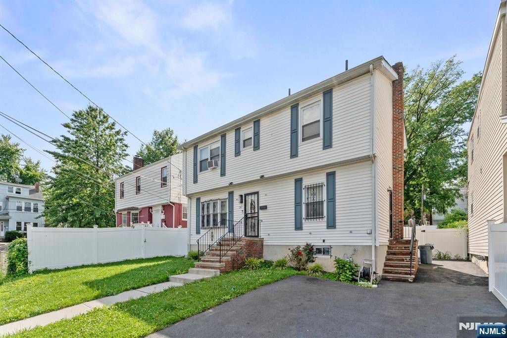 Orange, NJ 07050,347 Ogden ST