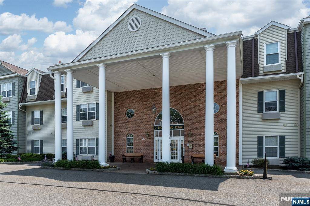 2214 Richmond #2214, West Milford, NJ 07480