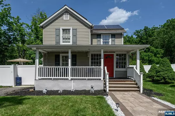 20 Card ST, Hamburg, NJ 07419