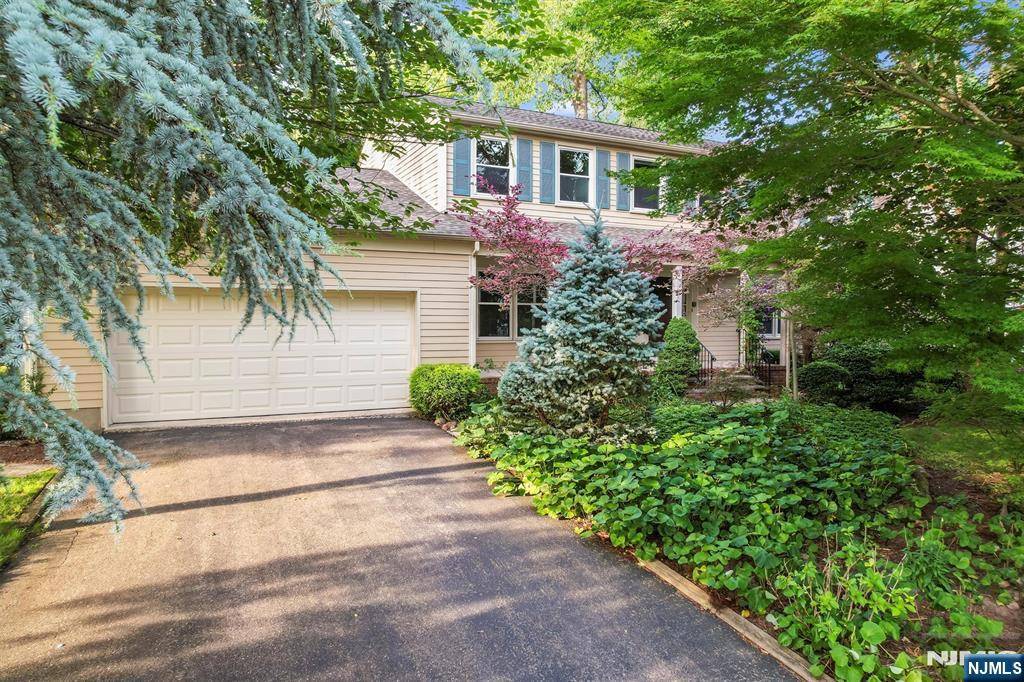 765 Battel PL, Oradell, NJ 07649