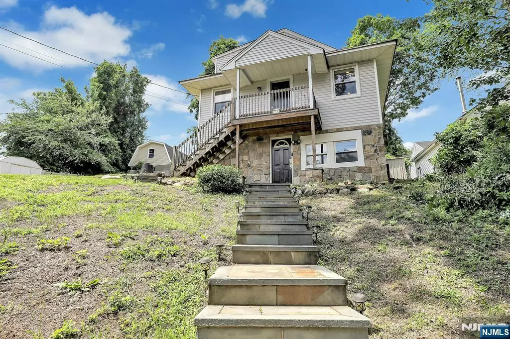 Mahwah, NJ 07430,14 N Railroad AVE