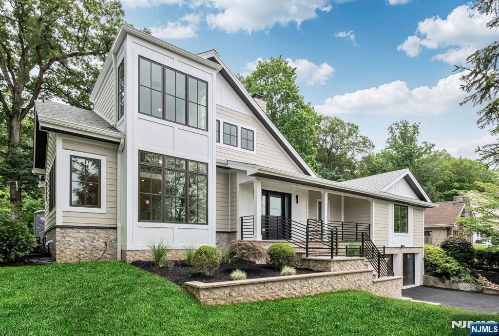 Wayne, NJ 07470,205 Pines Lake DR