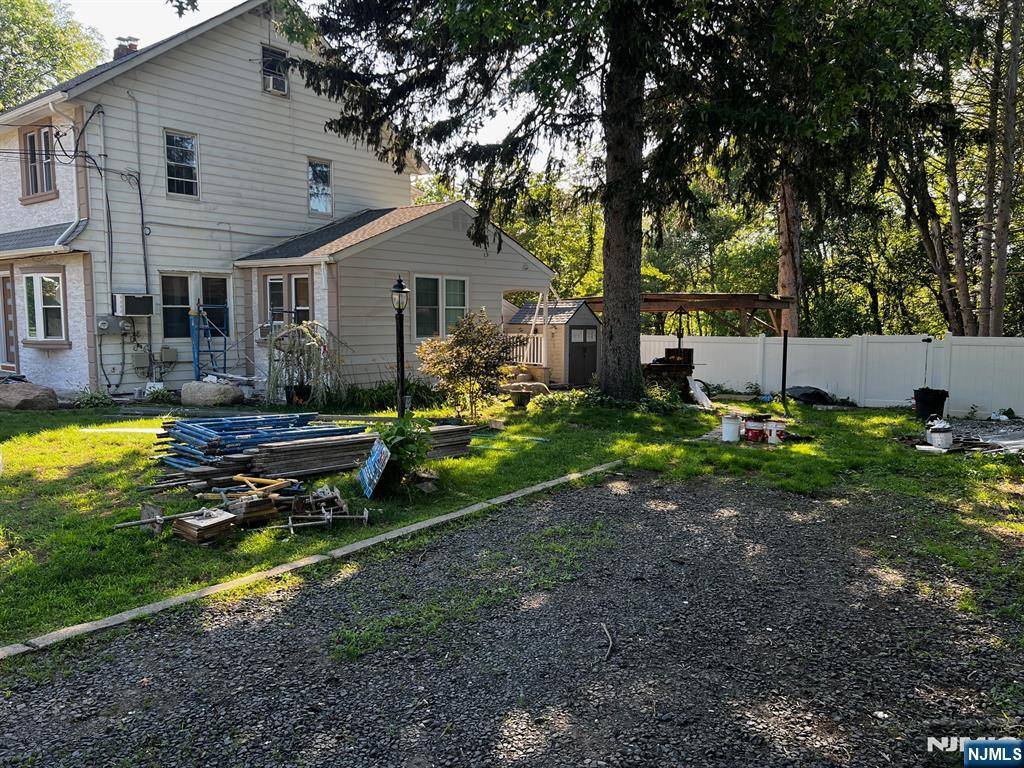 174 4th AVE #2nd Fl, Westwood, NJ 07675