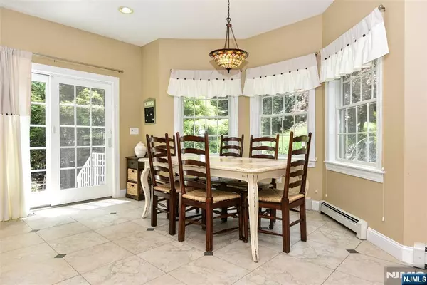 Park Ridge, NJ 07656,119 Servern ST