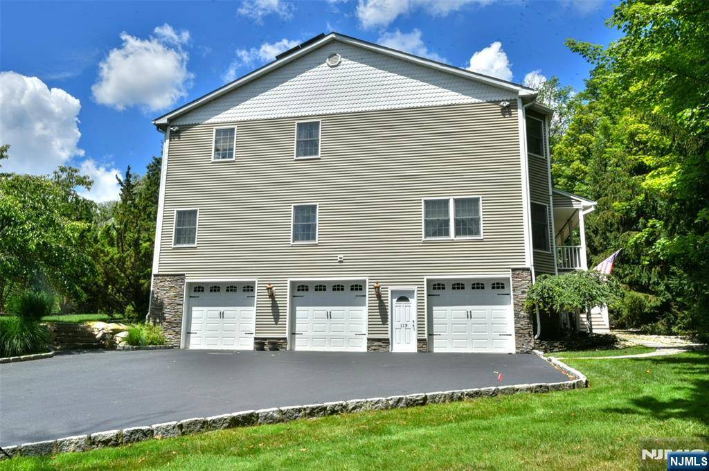 Park Ridge, NJ 07656,119 Servern ST