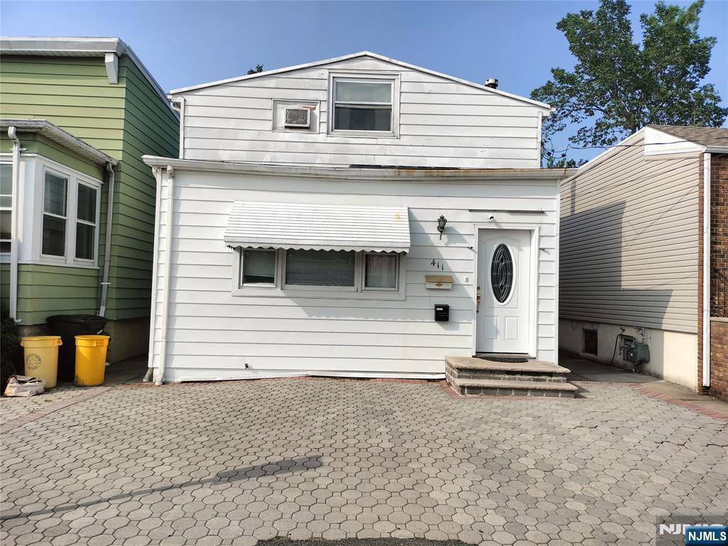 411 Sheridan PL, Fairview, NJ 07022