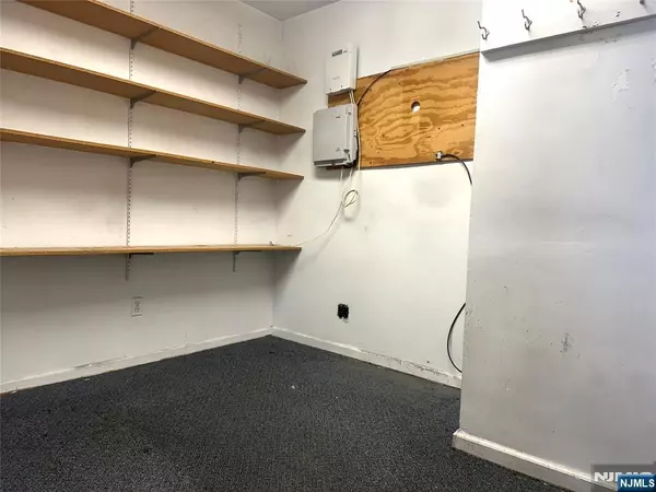 Rutherford, NJ 07070,9 Lincoln AVE #2nd Floor