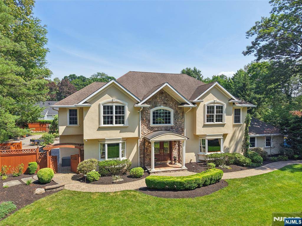 310 Monroe AVE, Wyckoff, NJ 07481