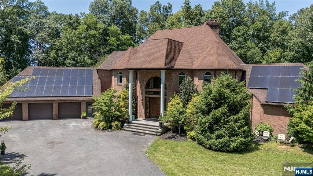 27 Mountainview DR, Green, NJ 07821