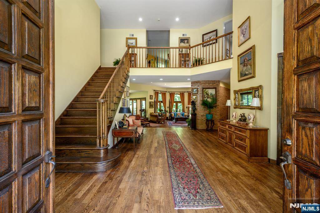 Andover Twsp, NJ 07821,27 Mountainview DR