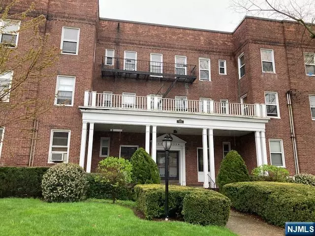 995 Teaneck RD #3N, Teaneck, NJ 07666