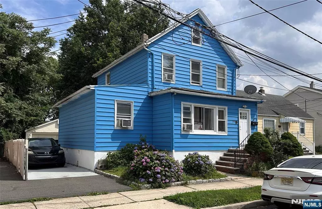 Lyndhurst, NJ 07071,310 Lincoln AVE