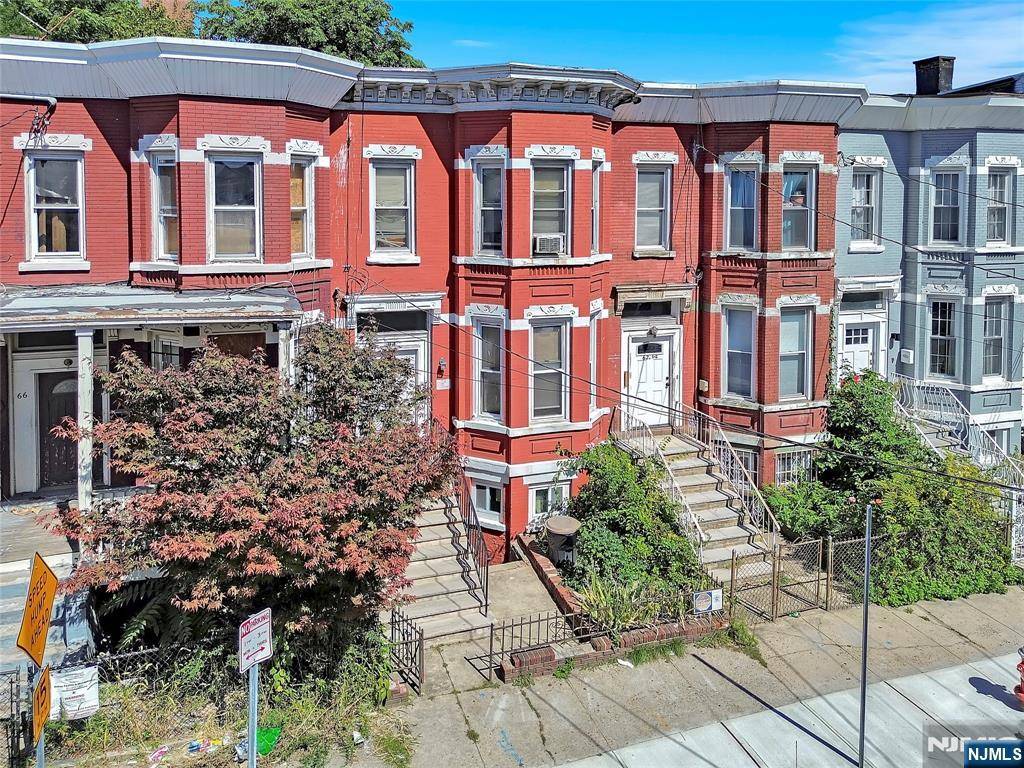 Jersey City, NJ 07304,62.5 Oak ST