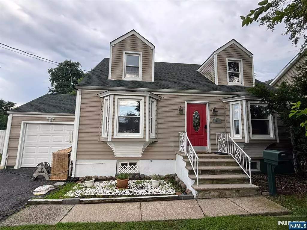 Bloomfield, NJ 07003,1637 Broad ST