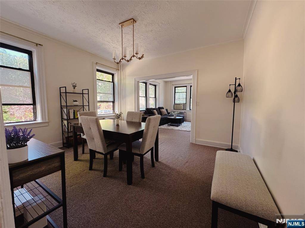 West New York, NJ 07093,33 62nd #1