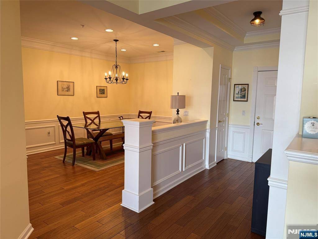 Wanaque, NJ 07465,10102 Warrens WAY