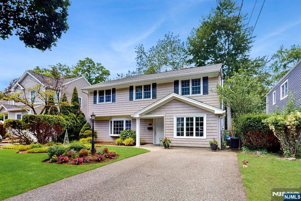 River Edge, NJ 07661,785 7th AVE