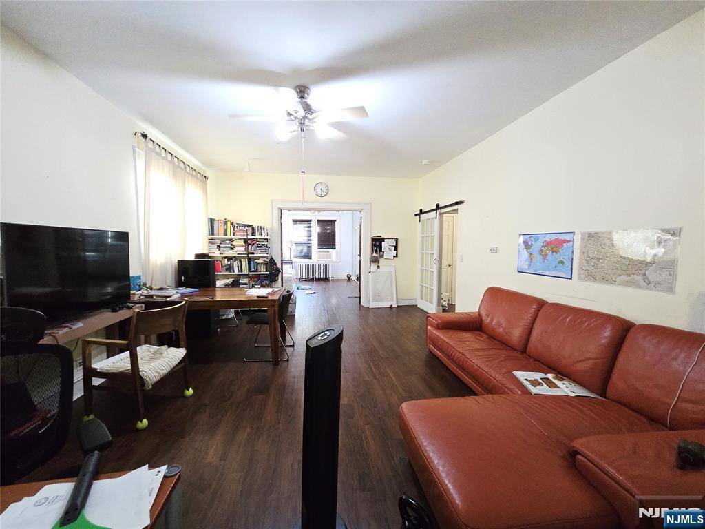 Leonia, NJ 07605,117 Christie ST