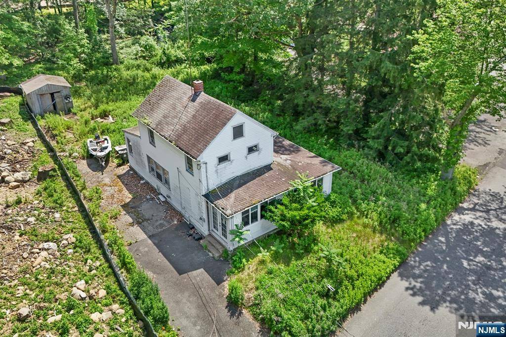 48 Old Budd Lake RD, Mount Olive Township, NJ 07828