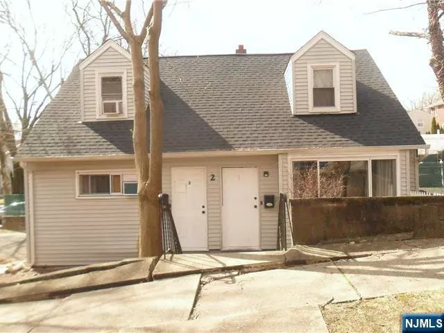 Ridgefield, NJ 07657,2 Elizabeth ST