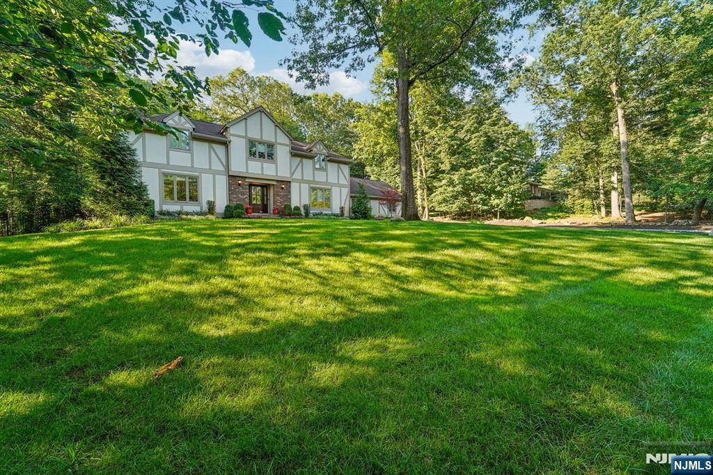 Wayne, NJ 07470,7 Colona RD