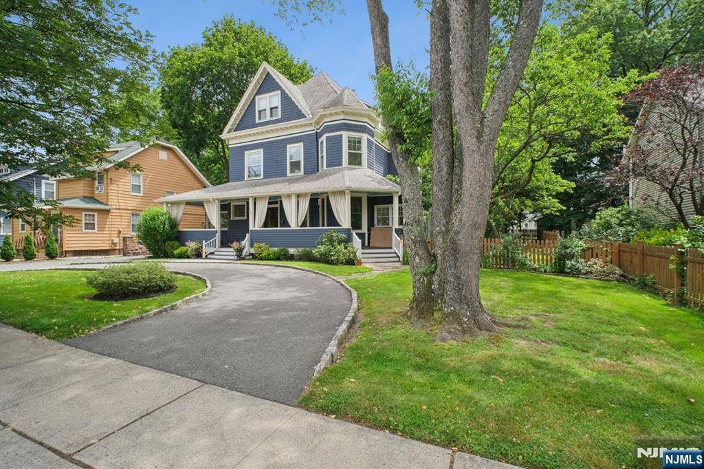 Montclair, NJ 07042,117 Willowdale AVE
