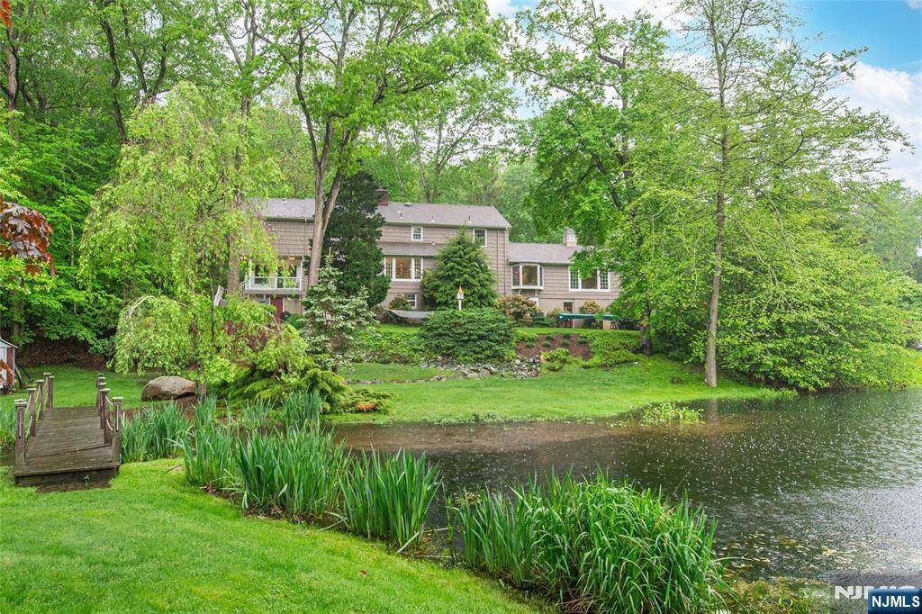 Kinnelon Borough, NJ 07405,59 Green Hill RD