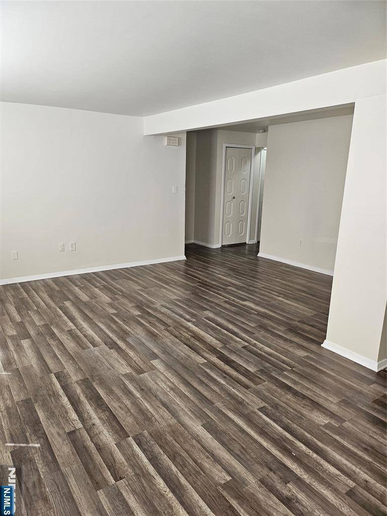 Garfield, NJ 07026,375 Outwater LN #20