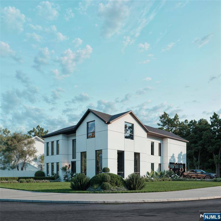 Paramus, NJ 07652,648 Falmouth AVE