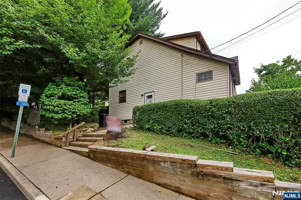 Clifton, NJ 07013,51 Mountainside TER