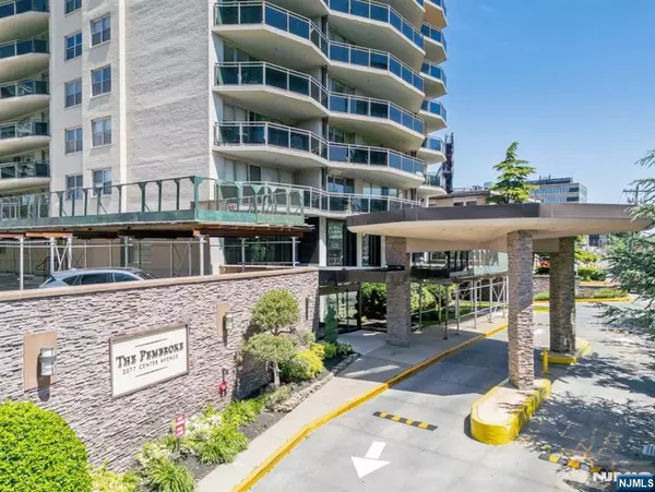 Fort Lee, NJ 07024,2077 Center AVE #6D