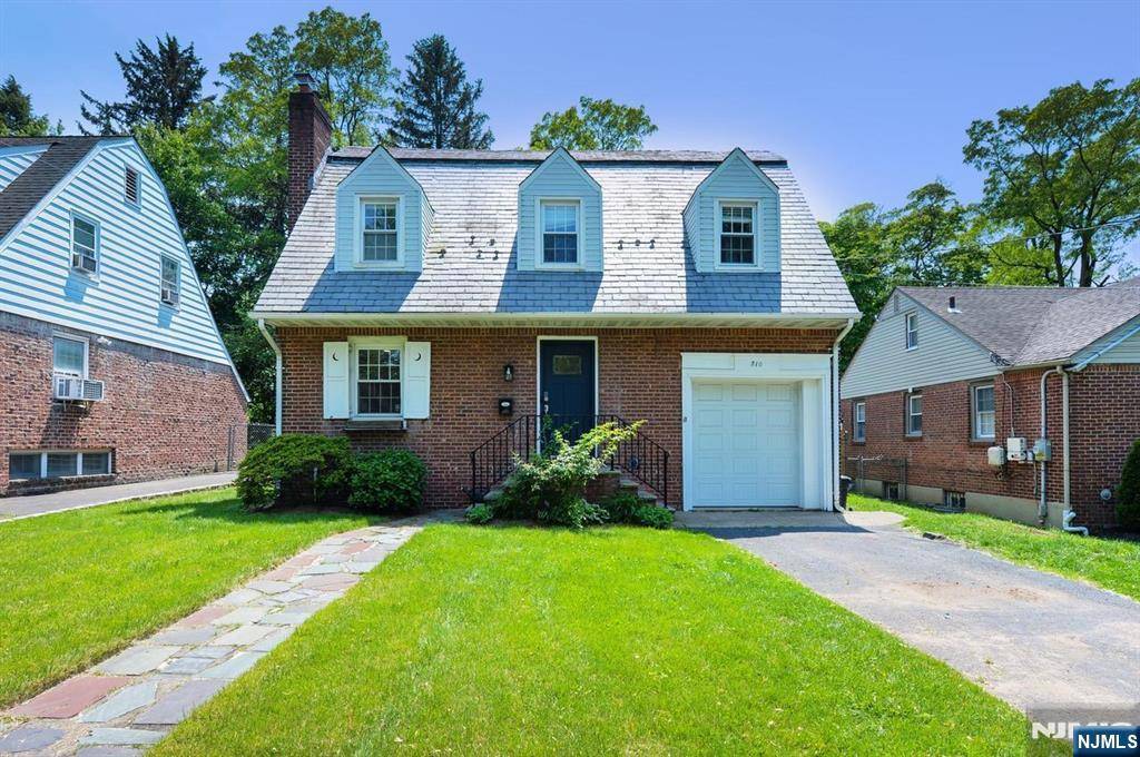 710 Ramapo RD, Teaneck, NJ 07666