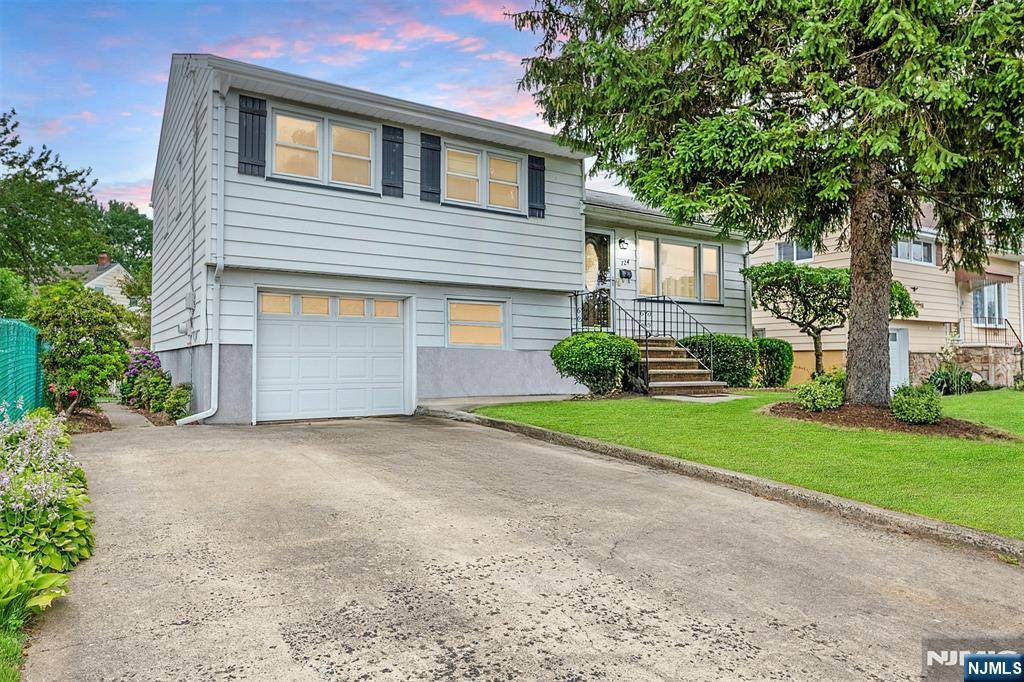 724 Bloomfield AVE, Clifton, NJ 07012