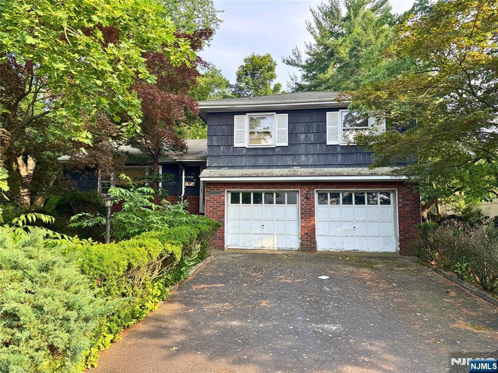 39-20 Grant ST, Fair Lawn, NJ 07410