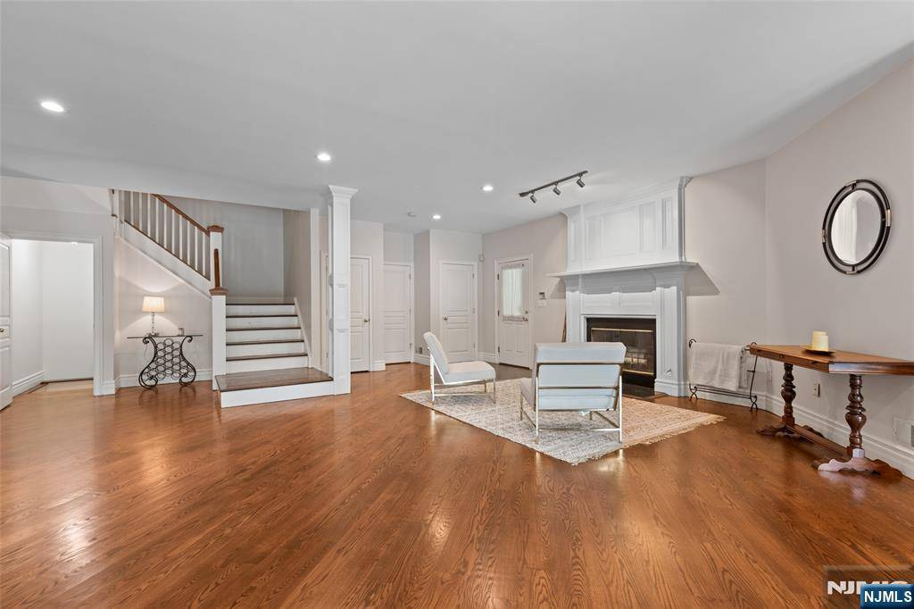 West Milford, NJ 07480,161 Otterhole RD