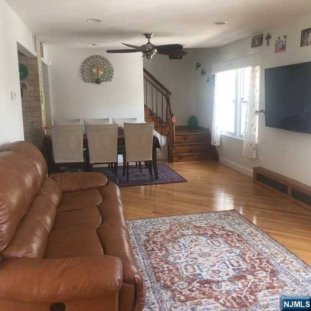 Fair Lawn, NJ 07410,7-09 22nd ST