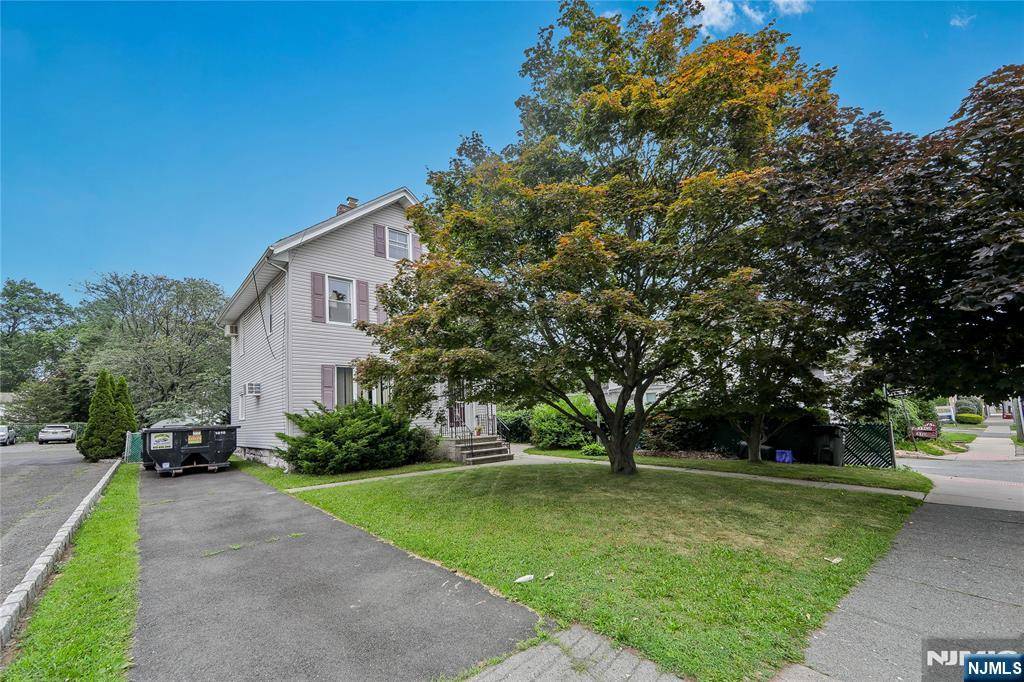 Nutley, NJ 07110,426 Centre