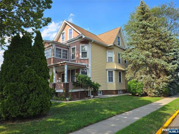 209 Lafayette AVE #2, Hawthorne, NJ 07506