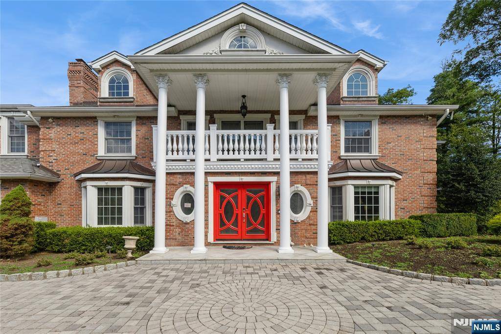 Franklin Lakes, NJ 07417,806 Iron Latch RD