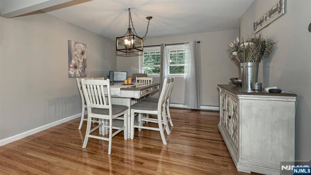 West Milford, NJ 07421,405 Warwick TPKE