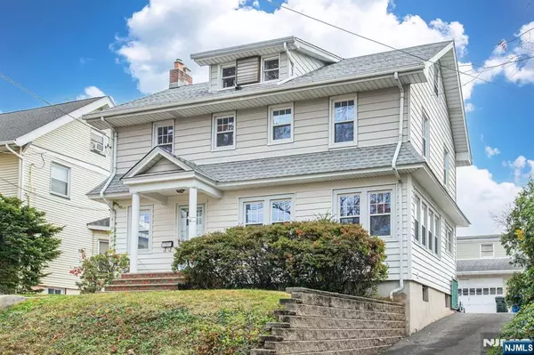 Rutherford, NJ 07070,151 Jackson AVE