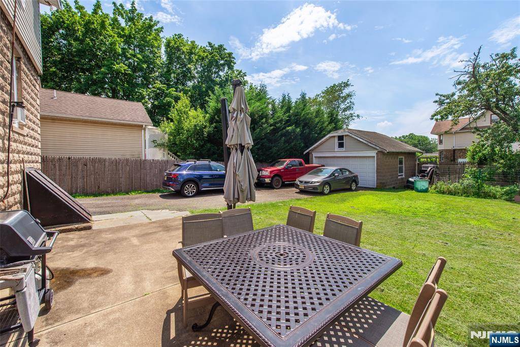 Waldwick, NJ 07463,10 Zazzetti ST