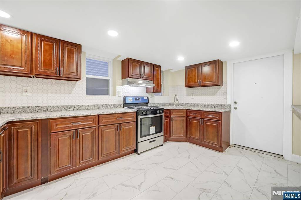 3301 Pleasant AVE #3311, Union City, NJ 07087