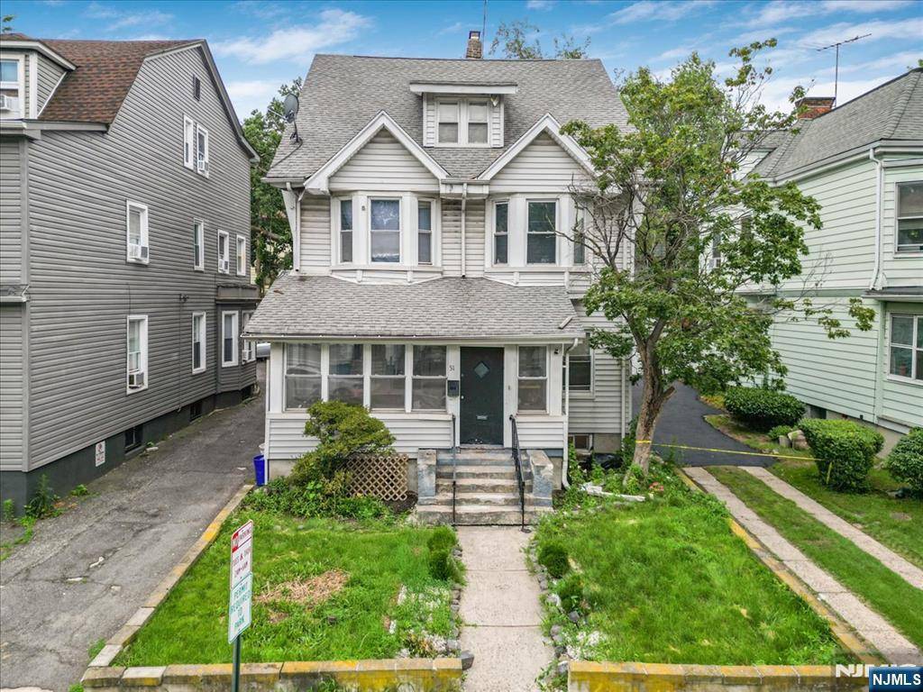 51 Stockton PL, East Orange, NJ 07017