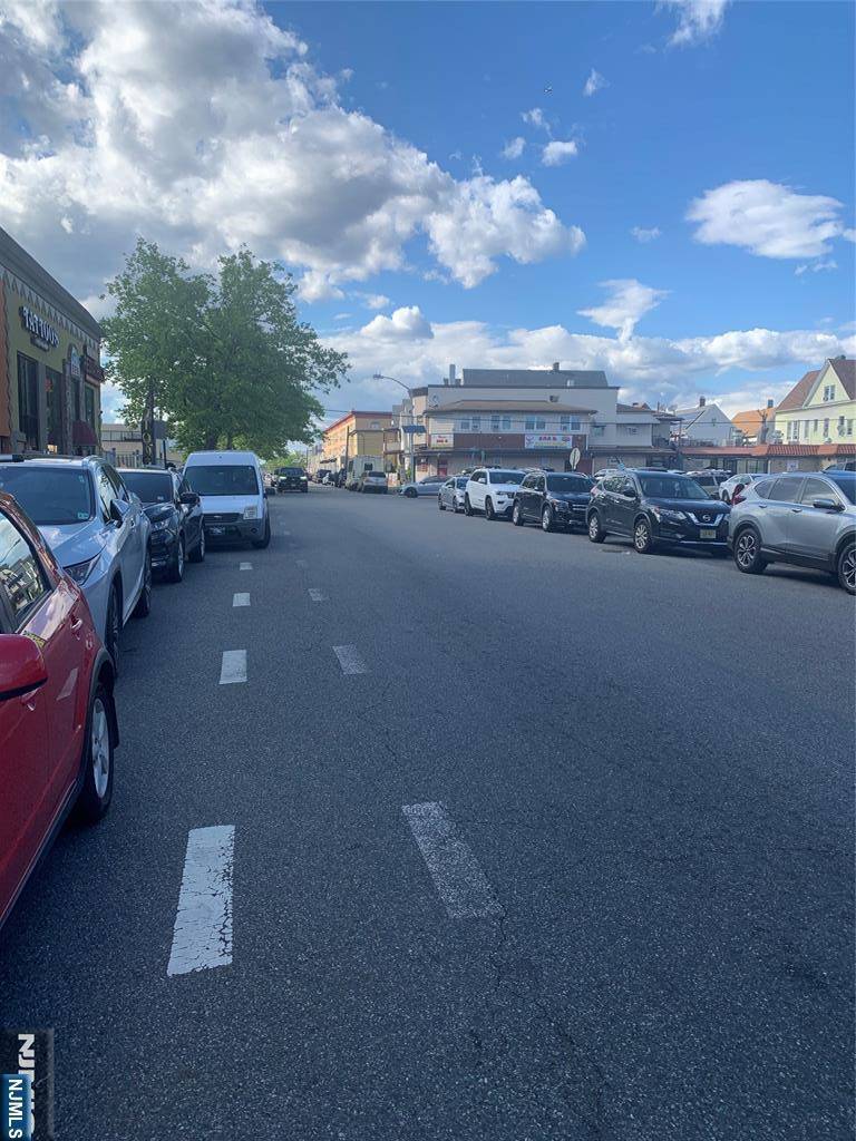 Passaic, NJ 07055,51 Central AVE